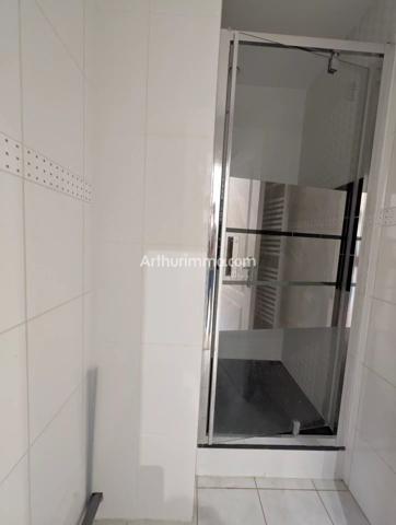 Vente                                                      Maison
                        
                     6 pièces                      150 m2                     à Besançon