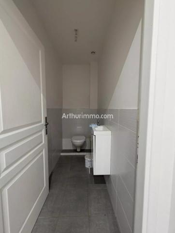 Vente                                                      Maison
                        
                     6 pièces                      150 m2                     à Besançon
