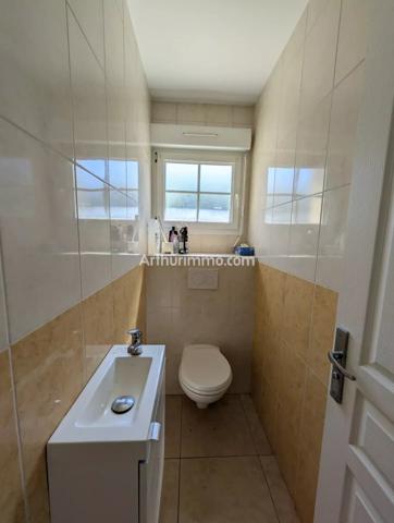 Vente                                                      Maison
                        
                     6 pièces                      150 m2                     à Besançon