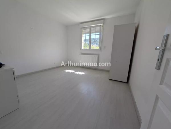 Vente                                                      Maison
                        
                     6 pièces                      150 m2                     à Besançon