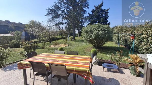Vente                                                      Maison
                        
                     5 pièces                      111 m2                     à Avaray