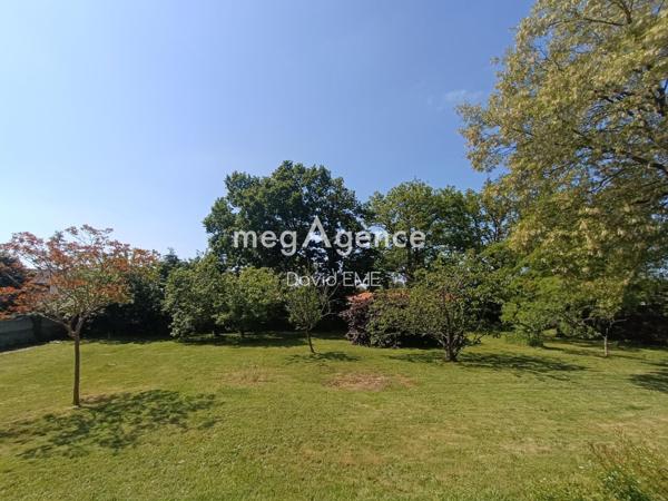 Maison à Aizenay, 85190 - 10 pièces 241m²