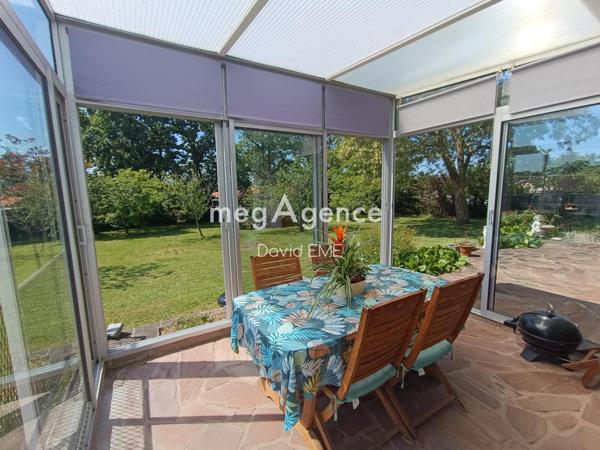 Maison à Aizenay, 85190 - 10 pièces 241m²