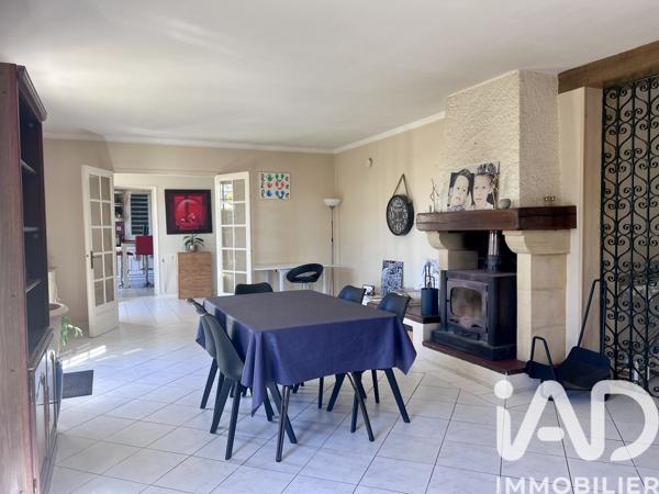 Maison à vendre 7 pièces 197 m² Saint-Magne-de-Castillon