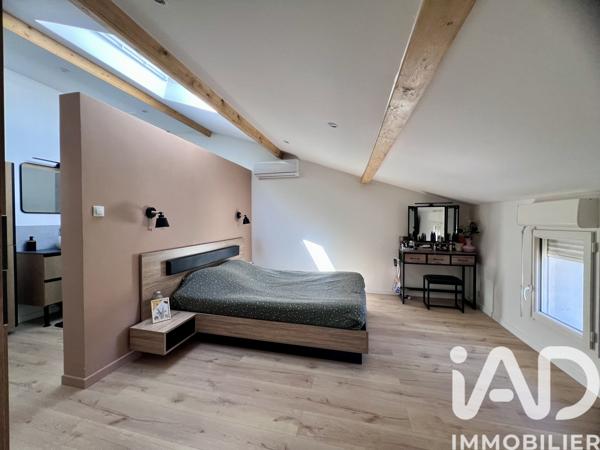 Maison à vendre 7 pièces 197 m² Saint-Magne-de-Castillon