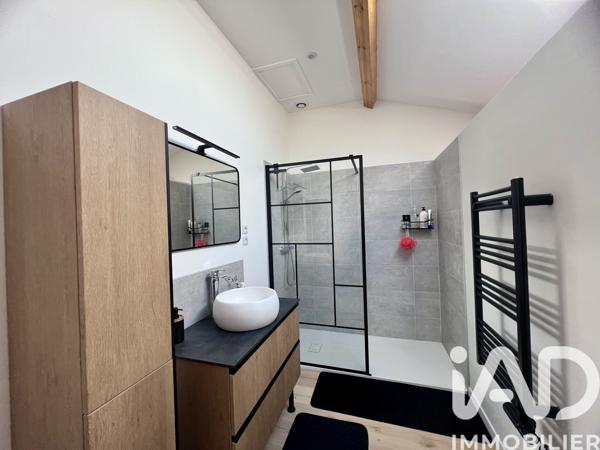 Maison à vendre 7 pièces 197 m² Saint-Magne-de-Castillon