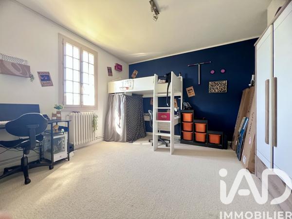 Maison à vendre 7 pièces 197 m² Saint-Magne-de-Castillon