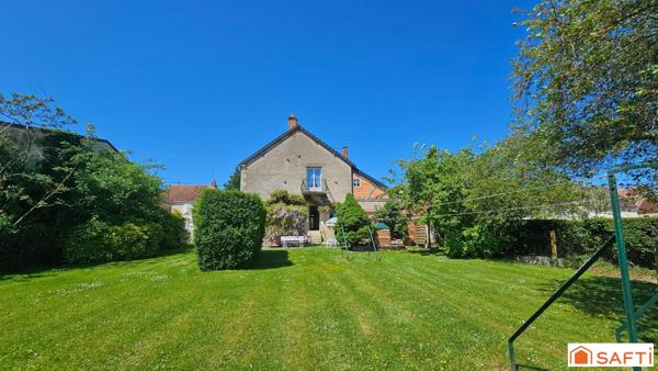 Grande maison familiale ancienne avec sa grange de 80 m²