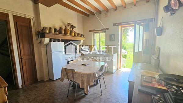 Grande maison familiale ancienne avec sa grange de 80 m²