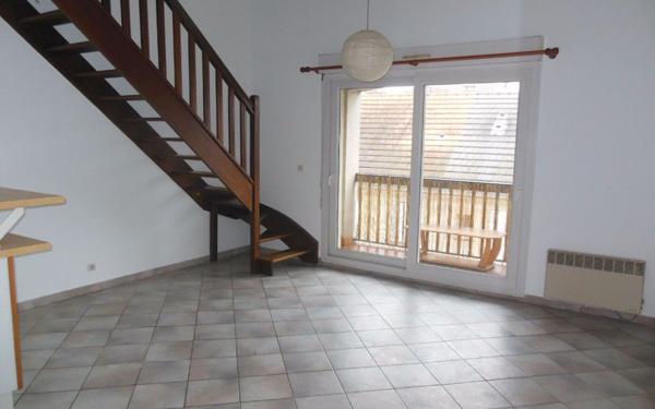 Appartement à louer    2 pièces • 46 m2 Roissy-en-Brie