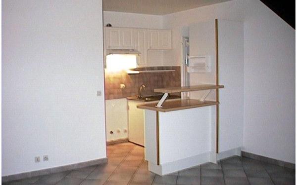 Appartement à louer    2 pièces • 46 m2 Roissy-en-Brie