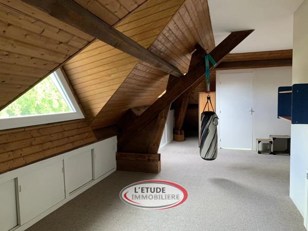 Thouaré-Sur-Loire, belle demeure familiale de 220m² dans son écrin de verdure