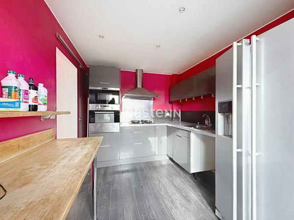 À vendre : Appartement spacieux de 5 pièces à Perpignan avec terrasse et garage