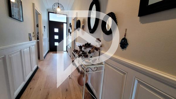 Maison 11 pièces 283 m2