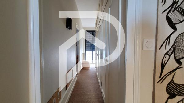 Maison 11 pièces 283 m2