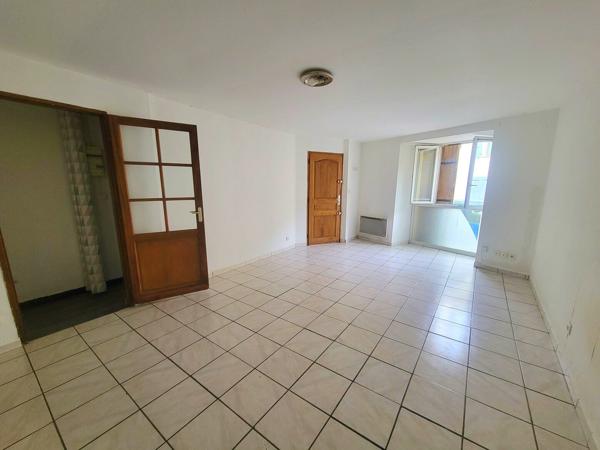 Immeuble de rapport – 2 appartements – Saint-Laurent-du-Pape