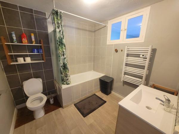 Immeuble de rapport – 2 appartements – Saint-Laurent-du-Pape