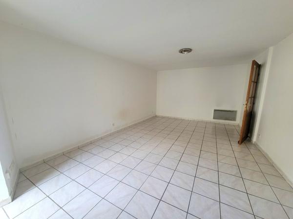 Immeuble de rapport – 2 appartements – Saint-Laurent-du-Pape