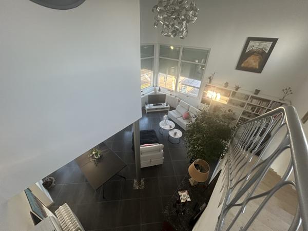 Appartement  6 pièce(s)  3 chambre(s)  130 m²