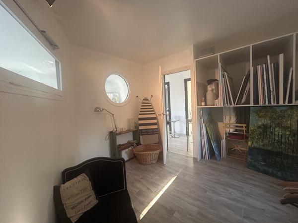 Appartement  6 pièce(s)  3 chambre(s)  130 m²