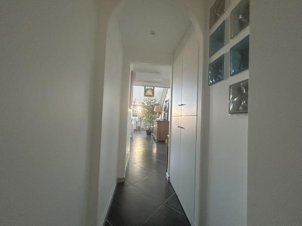 Appartement  6 pièce(s)  3 chambre(s)  130 m²