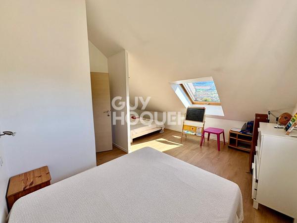 Maison Tresserve 5 pièce(s) 195 m2