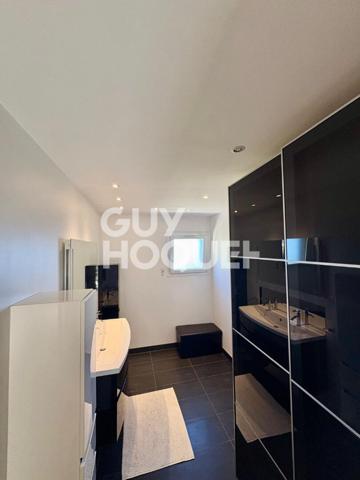 Maison Tresserve 5 pièce(s) 195 m2