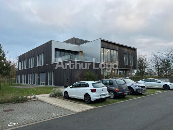 Bureaux à louer à Villeneuve-d'Ascq immeuble indépendant basse consommation