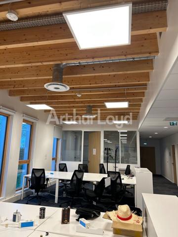 Bureaux à louer à Villeneuve-d'Ascq immeuble indépendant basse consommation