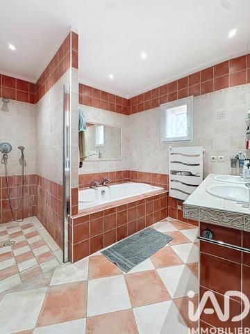 Maison à vendre 4 pièces 158 m² Bellegarde