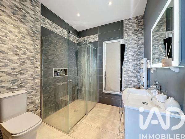 Maison à vendre 4 pièces 158 m² Bellegarde