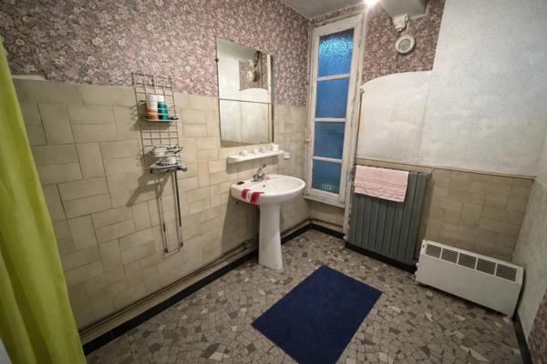 AIRE SUR L'ADOUR (40) Opportunité rare : Corps de ferme à réhabiliter avec fort potentiel investisseur