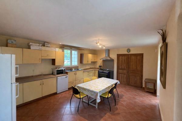 AIRE SUR L'ADOUR (40) Opportunité rare : Corps de ferme à réhabiliter avec fort potentiel investisseur