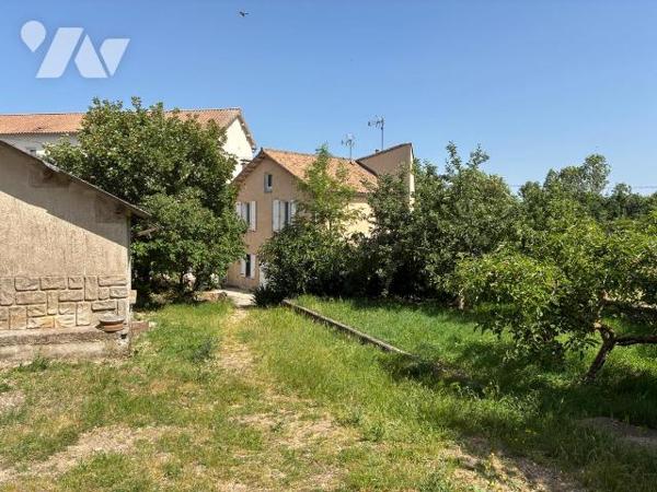 À vendre ? Maison rénovée + dépendances à rénover ? La Cavalerie (12230) ? 240 000  euros...
