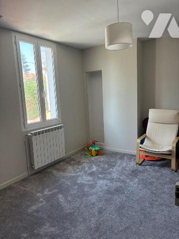 À vendre ? Maison rénovée + dépendances à rénover ? La Cavalerie (12230) ? 240 000  euros...