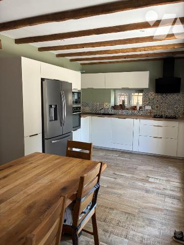 À vendre ? Maison rénovée + dépendances à rénover ? La Cavalerie (12230) ? 240 000  euros...