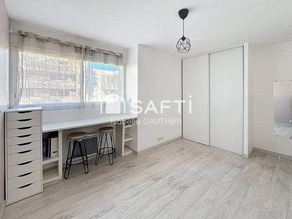 Appartement T3 - 2 stationnements - Ascenseur
