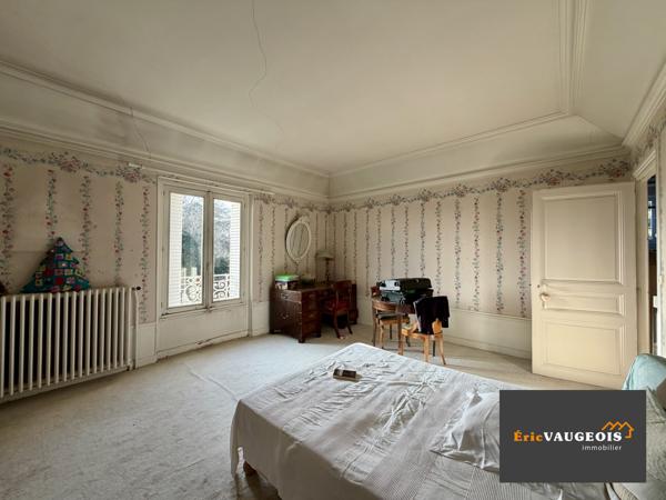 Coulommiers (77120) Maison bourgeoise - 3 habitations indépendantes - centre ville Coulommiers 77120