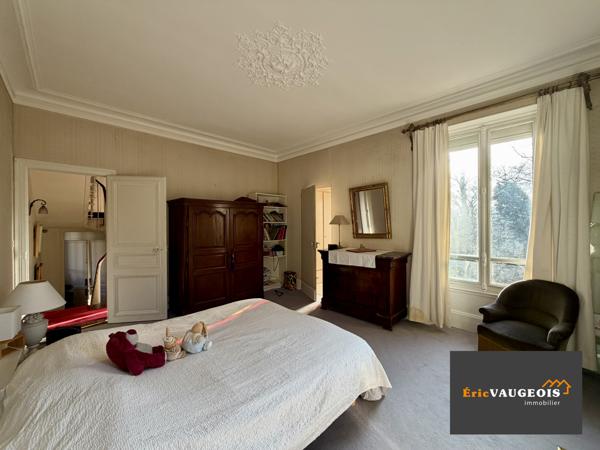 Coulommiers (77120) Maison bourgeoise - 3 habitations indépendantes - centre ville Coulommiers 77120