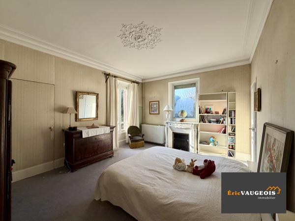 Coulommiers (77120) Maison bourgeoise - 3 habitations indépendantes - centre ville Coulommiers 77120