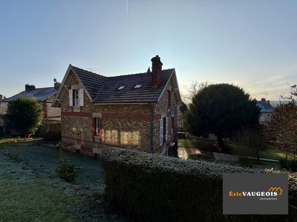 Coulommiers (77120) Maison bourgeoise - 3 habitations indépendantes - centre ville Coulommiers 77120