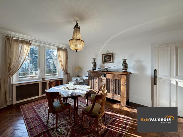 Coulommiers (77120) Maison bourgeoise - 3 habitations indépendantes - centre ville Coulommiers 77120