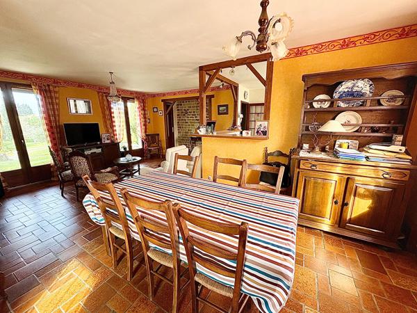 Maison Montmorillon 8 pièce(s) 153.57 m2