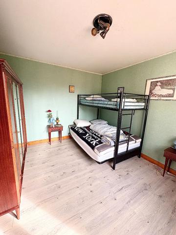 Maison Montmorillon 8 pièce(s) 153.57 m2