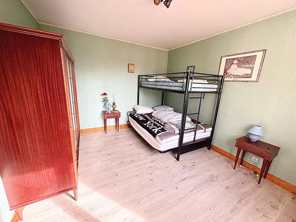 Maison Montmorillon 8 pièce(s) 153.57 m2