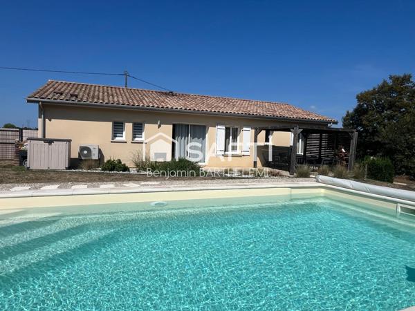 Maison 2018, bien entretenue avec de beaux volumes