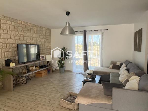 Maison 2018, bien entretenue avec de beaux volumes