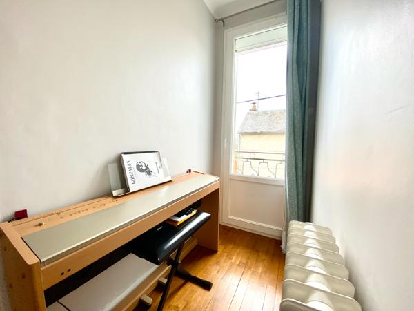 POITIERS Quartier MONTMIDI MAISON 4 chambres