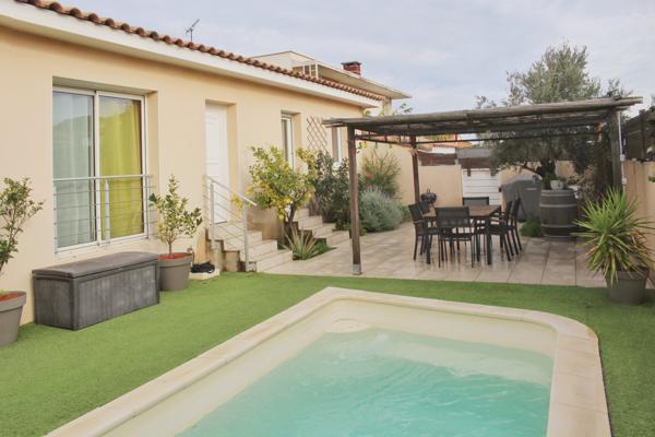 MAISON PLAIN PIED + GARAGE + PISCINE, PROCHE CENTRE VILLE