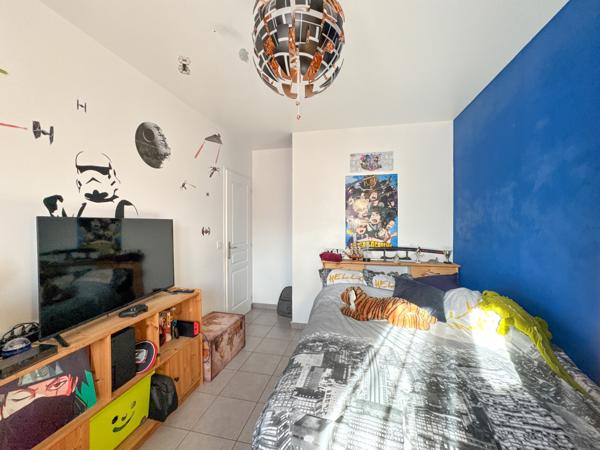 MAISON PLAIN PIED + GARAGE + PISCINE, PROCHE CENTRE VILLE